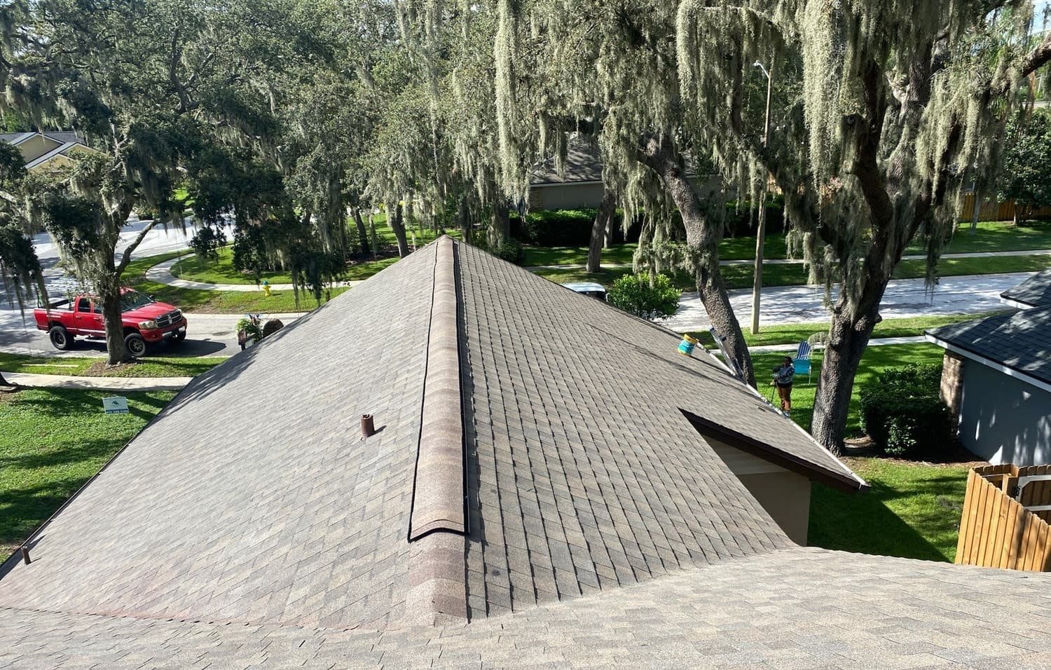 New architectural shingle roof on a Brandon, FL home installed by Integrity Roofing of Florida