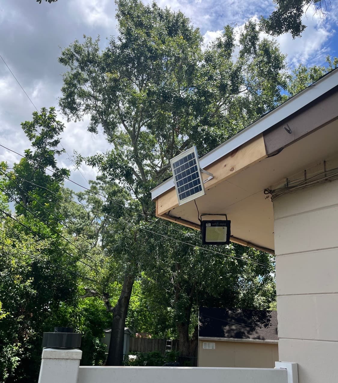New architectural shingle roof on a Largo, FL home installed by Integrity Roofing of Florida