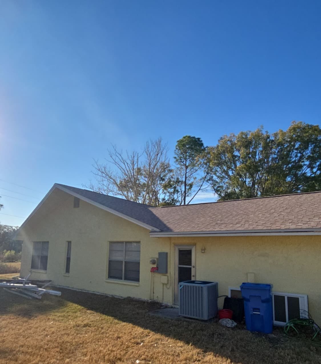 New architectural shingle roof on a Palm Harbor, FL home installed by Integrity Roofing of Florida