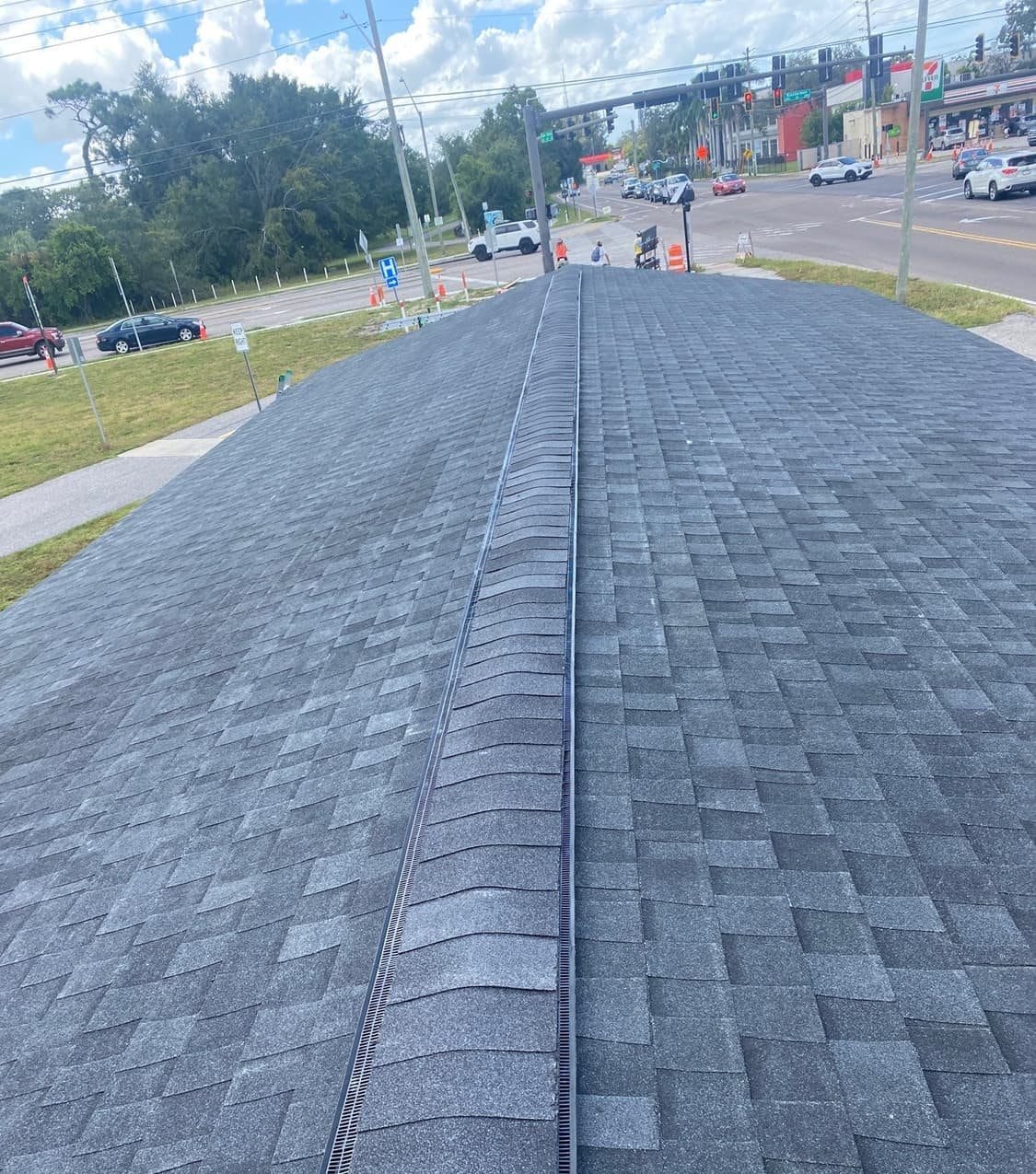 New architectural shingle roof on a Tarpon Springs, FL home installed by Integrity Roofing of Florida